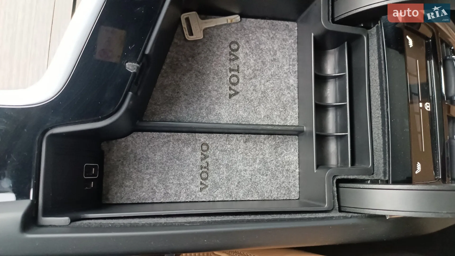 2019 Volvo XC60 - мініатюра 17