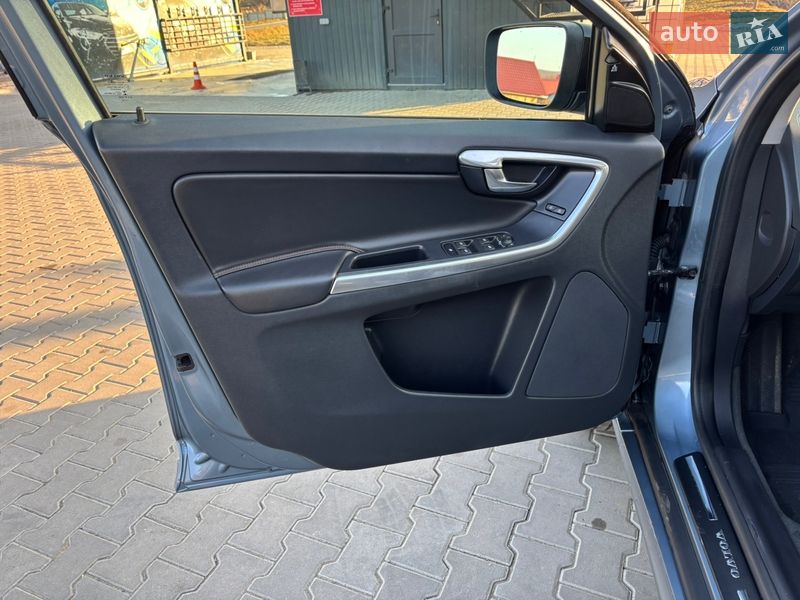 Позашляховик / Кросовер Volvo XC60 2016 в Коломиї