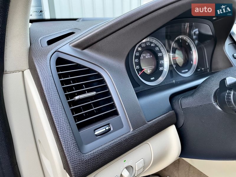 Внедорожник / Кроссовер Volvo XC60 2008 в Ковеле