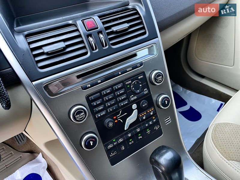 Внедорожник / Кроссовер Volvo XC60 2008 в Ковеле