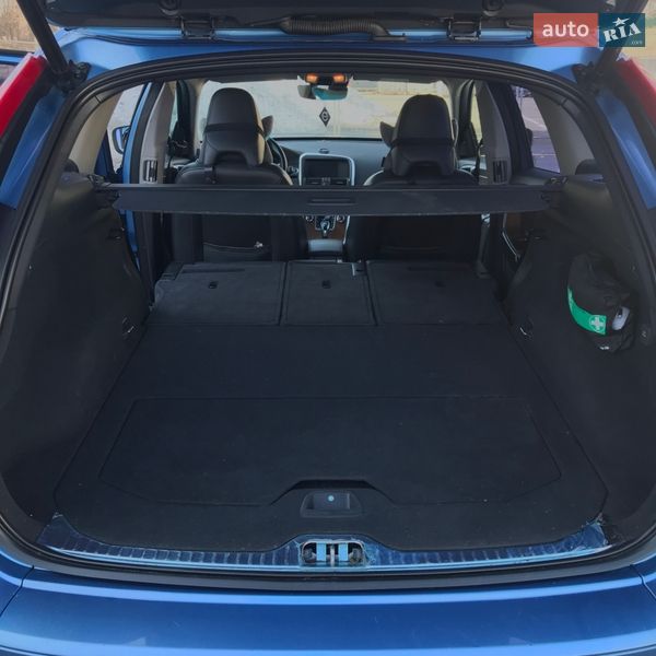 Позашляховик / Кросовер Volvo XC60 2016 в Києві