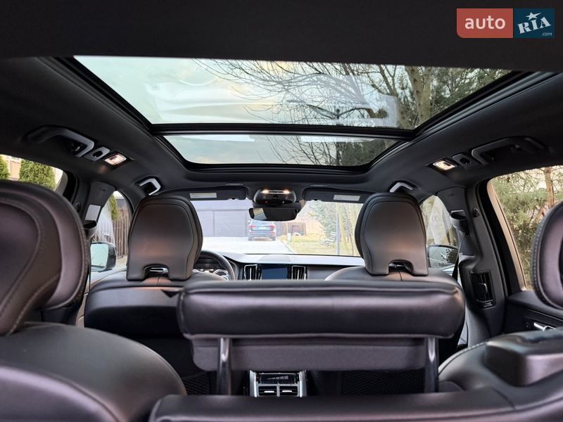 Внедорожник / Кроссовер Volvo XC60 2019 в Львове