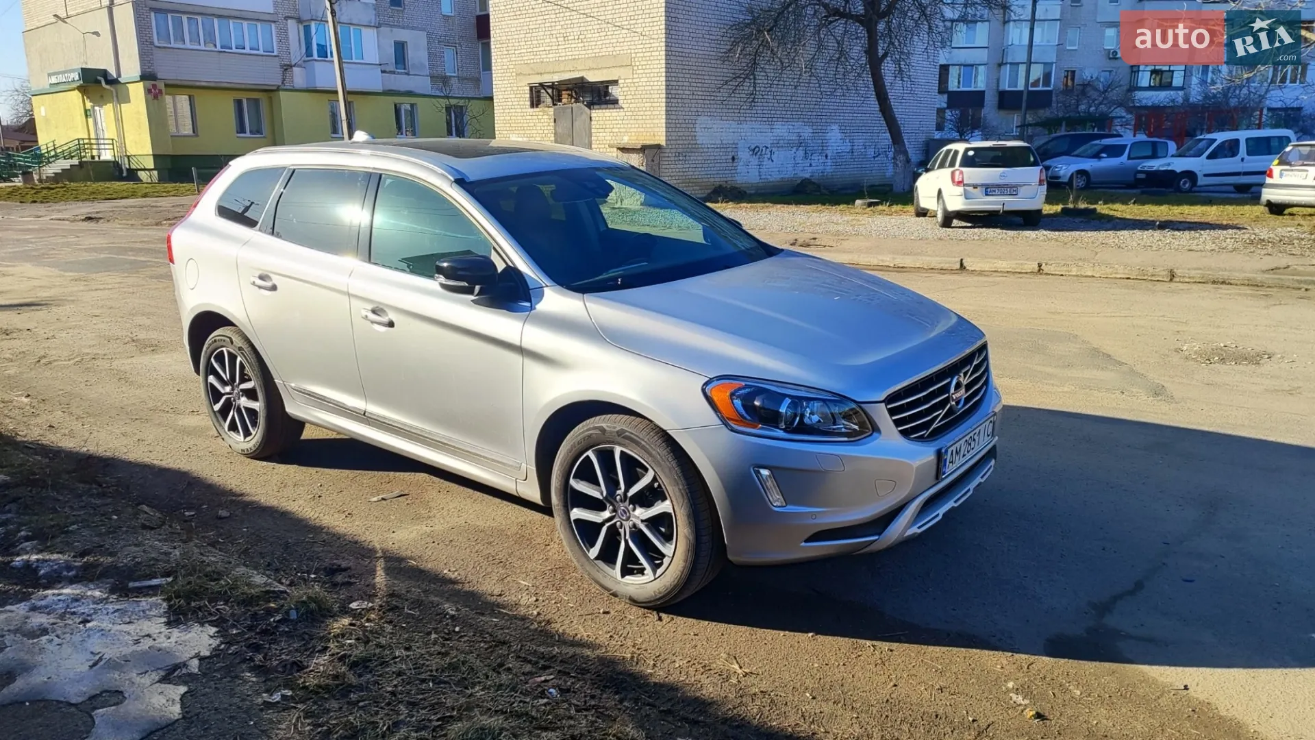 2017 Volvo XC60 - мініатюра 2