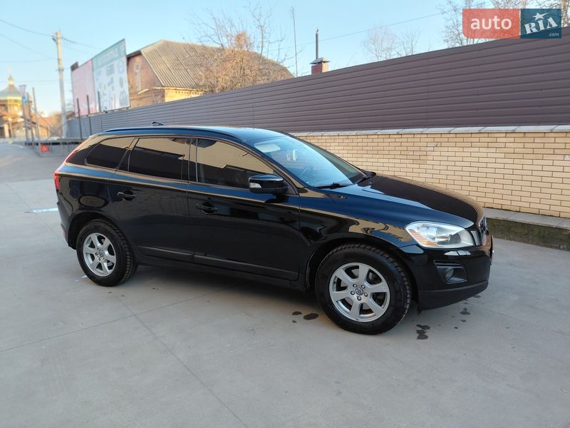 Внедорожник / Кроссовер Volvo XC60 2010 в Бердичеве