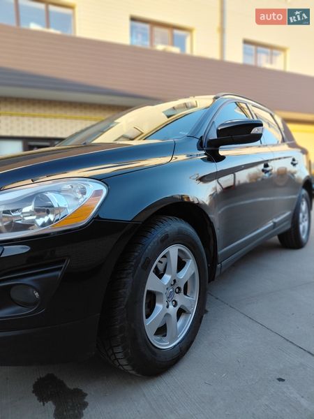 Внедорожник / Кроссовер Volvo XC60 2010 в Бердичеве