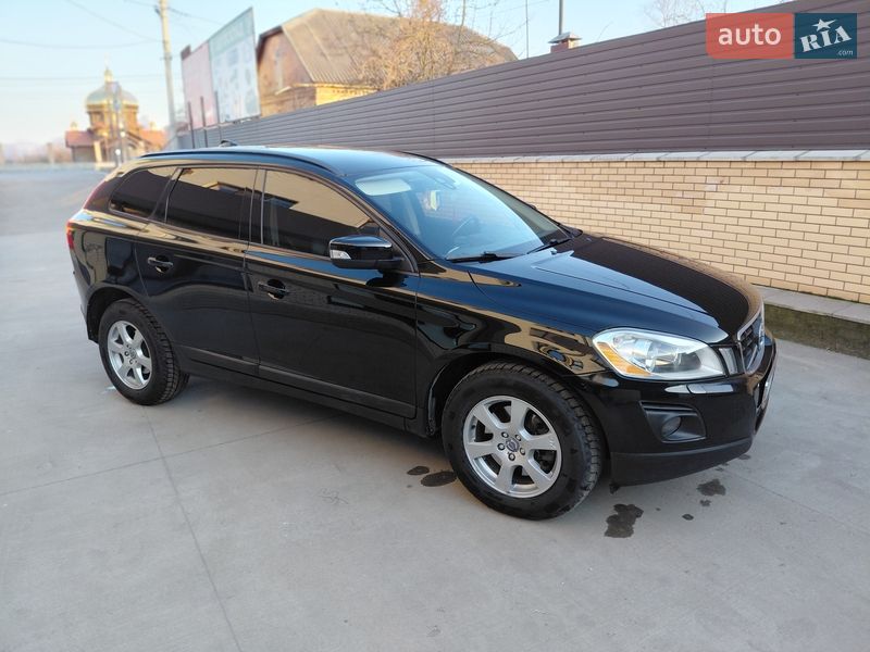 Внедорожник / Кроссовер Volvo XC60 2010 в Бердичеве