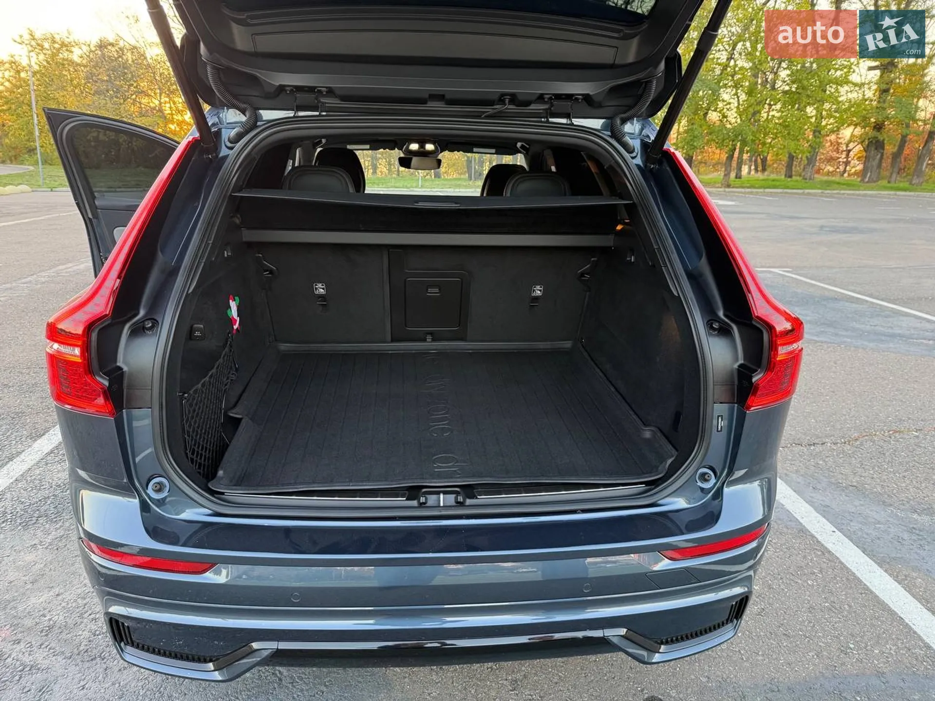 2022 Volvo XC60 - мініатюра 19