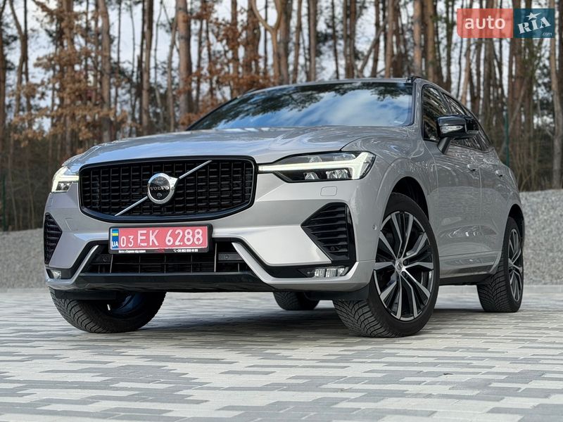 Volvo XC60 2022
