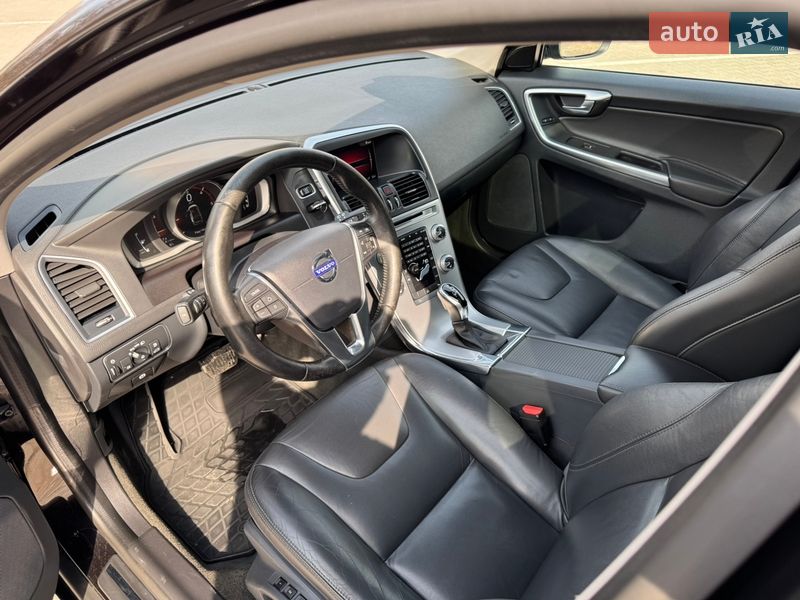 Внедорожник / Кроссовер Volvo XC60 2017 в Бережанах фото 22 Внедорожник / Кроссовер Volvo XC60 2017 в Бережанах