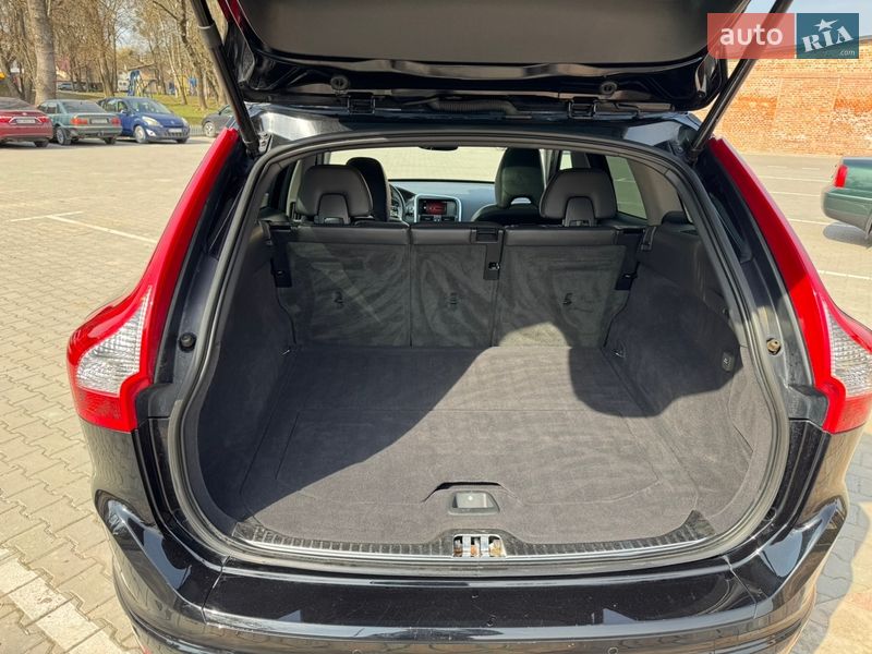 Внедорожник / Кроссовер Volvo XC60 2017 в Бережанах фото 32 Внедорожник / Кроссовер Volvo XC60 2017 в Бережанах