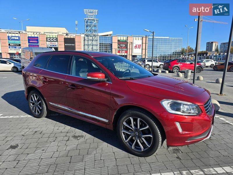 Позашляховик / Кросовер Volvo XC60 2015 в Львові