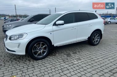 Внедорожник / Кроссовер Volvo XC60 2014 в Черновцах