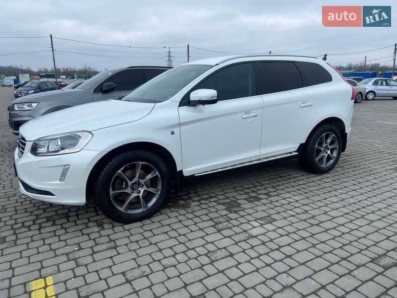 Позашляховик / Кросовер Volvo XC60 2014 в Чернівцях