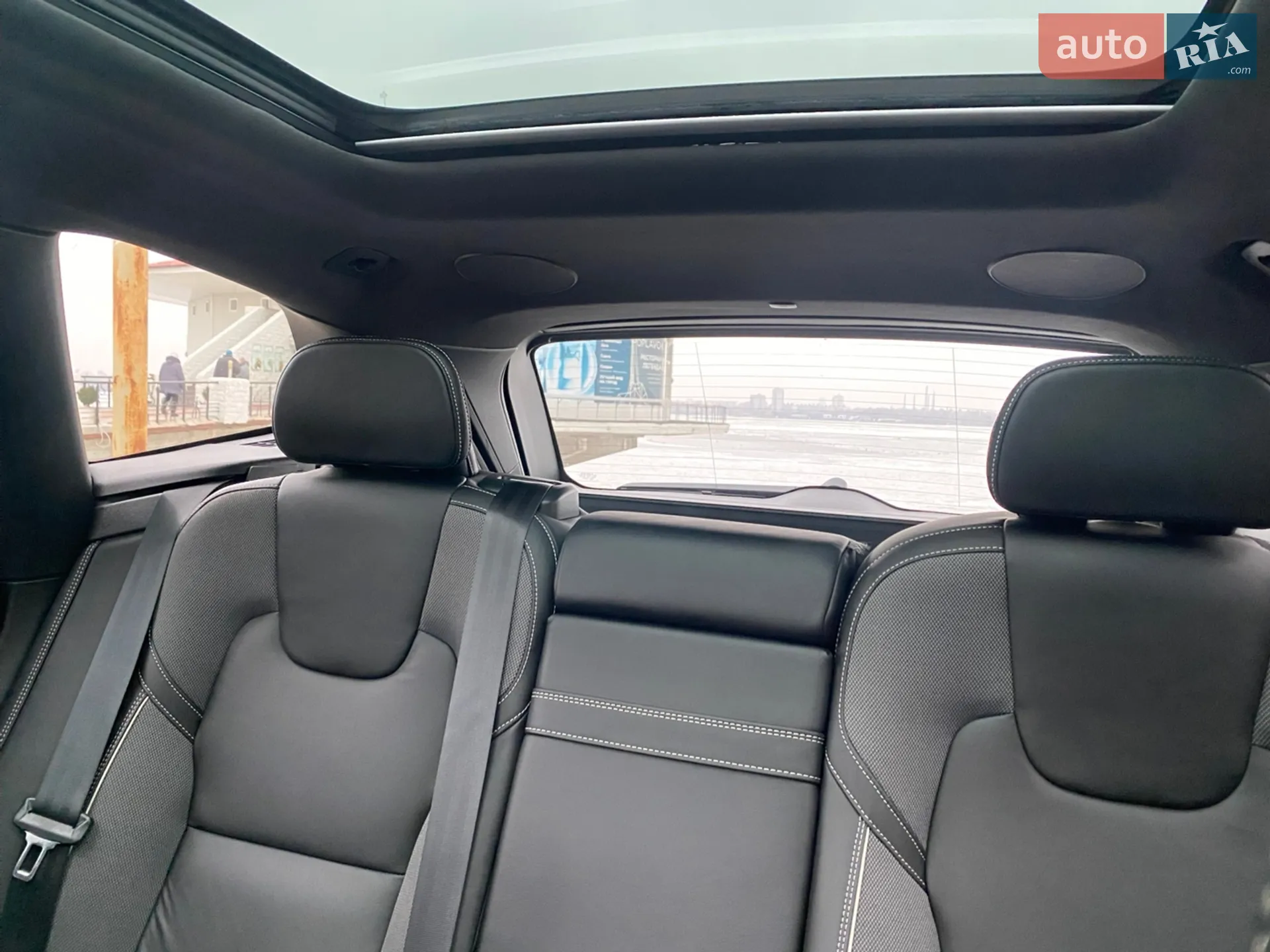 2020 Volvo XC60 - мініатюра 9