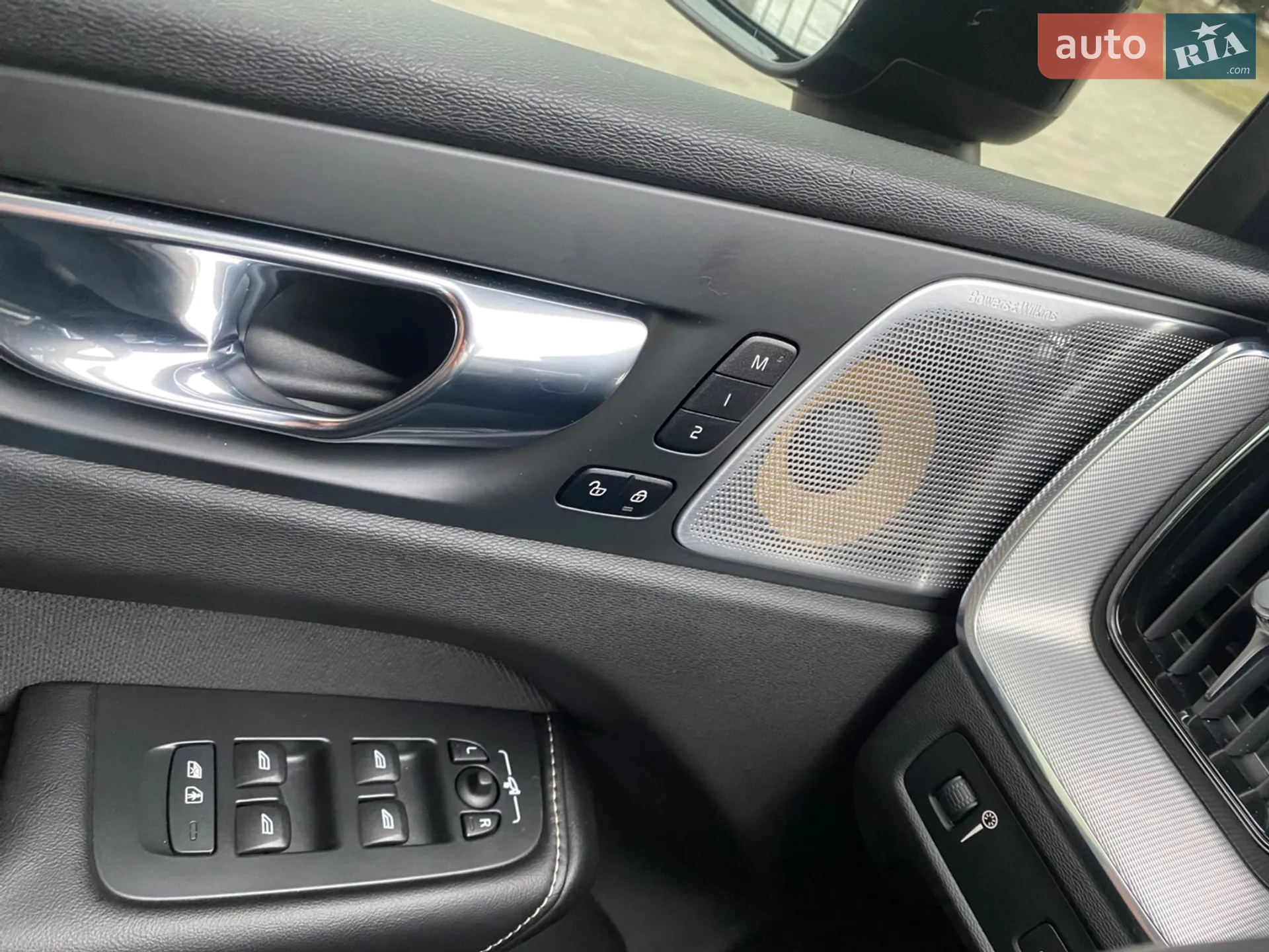 2020 Volvo XC60 - мініатюра 12