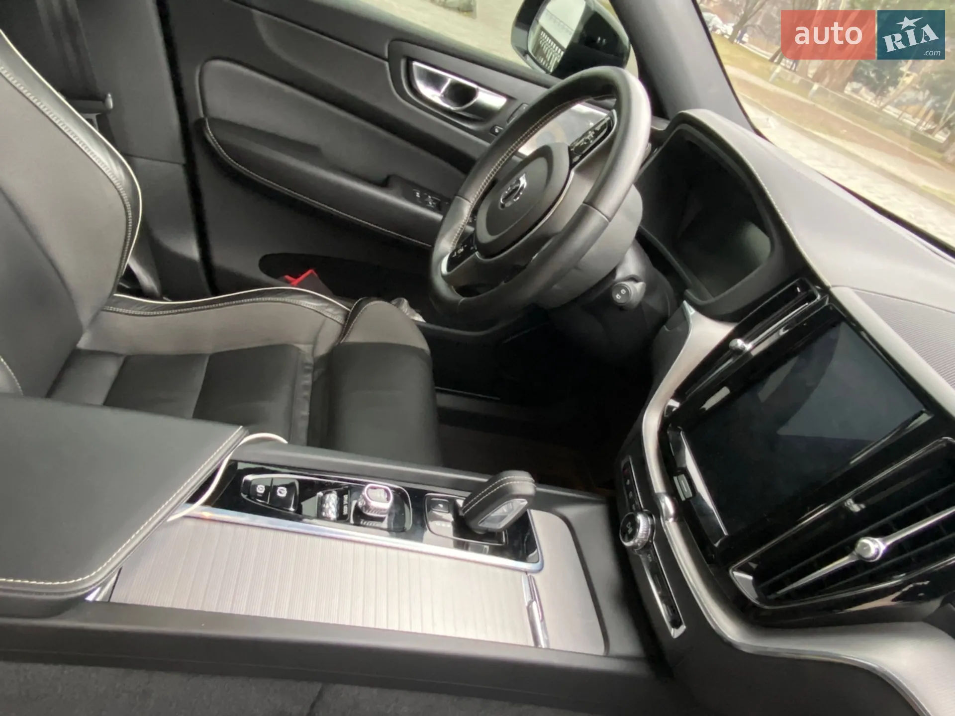 2020 Volvo XC60 - мініатюра 23