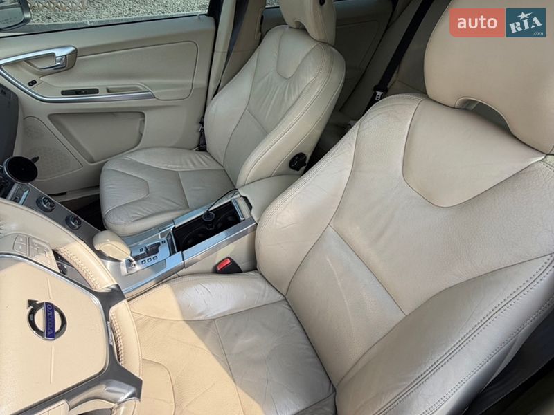 Внедорожник / Кроссовер Volvo XC60 2011 в Луцке фото 11 Внедорожник / Кроссовер Volvo XC60 2011 в Луцке