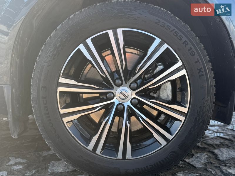 Позашляховик / Кросовер Volvo XC60 2021 в Львові