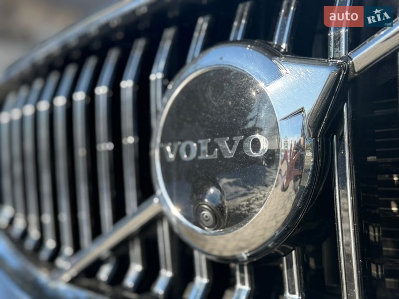 Позашляховик / Кросовер Volvo XC60 2021 в Львові