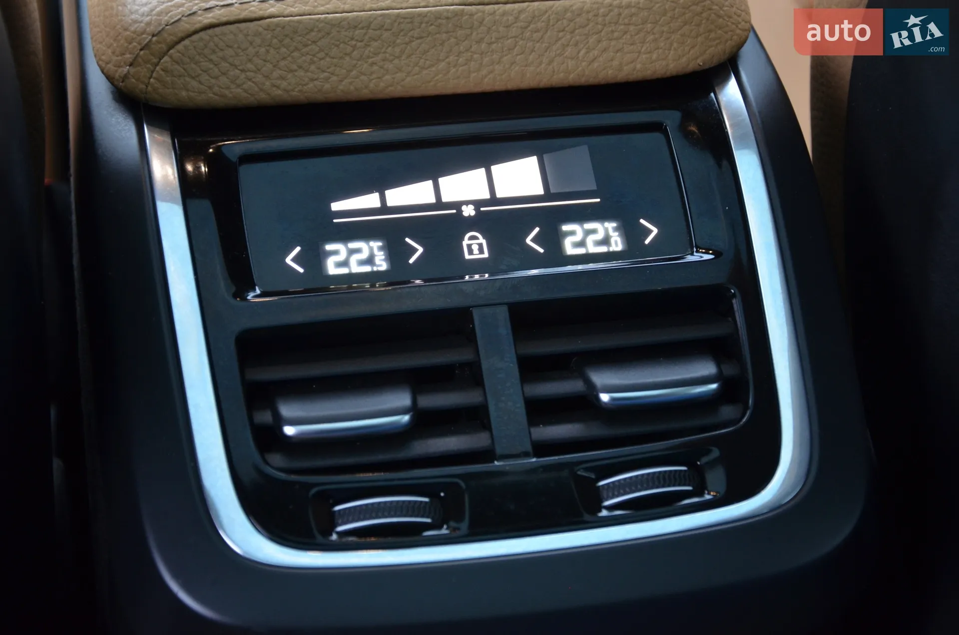 2018 Volvo XC60 - мініатюра 46