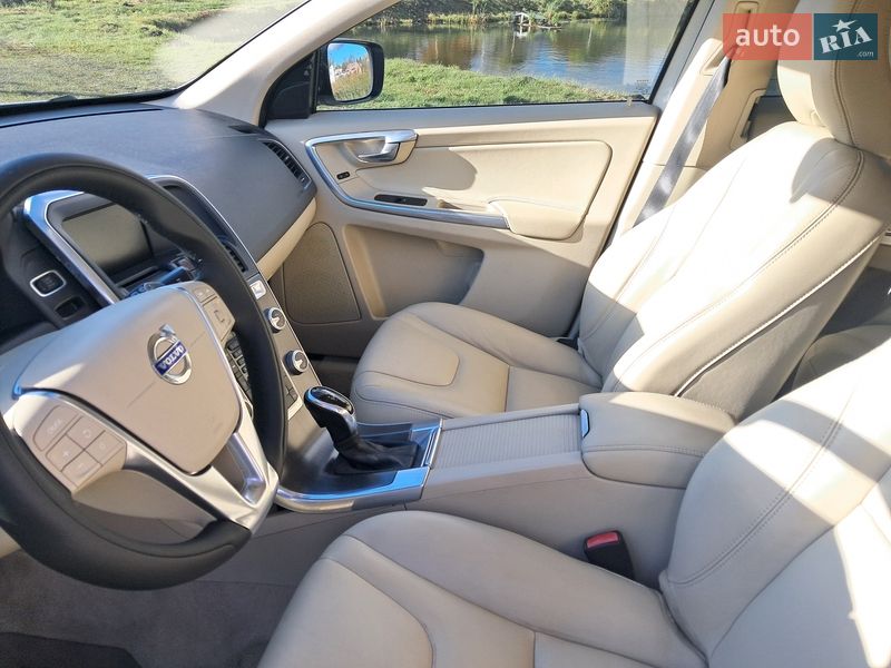Внедорожник / Кроссовер Volvo XC60 2014 в Львове фото 12 Внедорожник / Кроссовер Volvo XC60 2014 в Львове