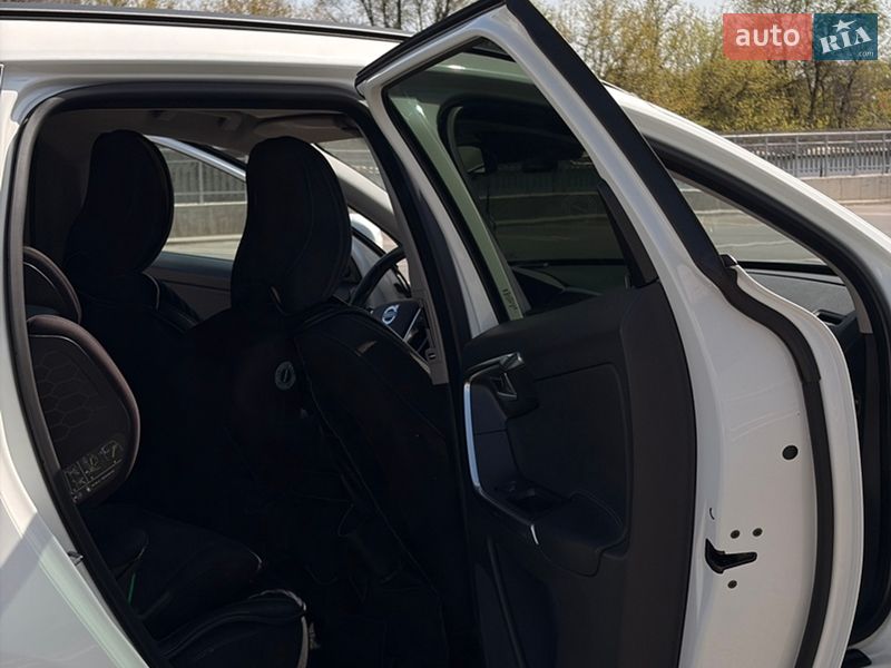 Позашляховик / Кросовер Volvo XC60 2014 в Херсоні