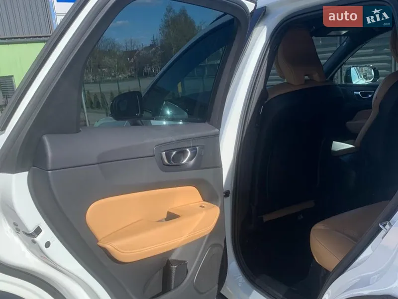 Volvo XC60 2023 VIN YV1UZK5V1P1322524 фото оголошення 23 з 75