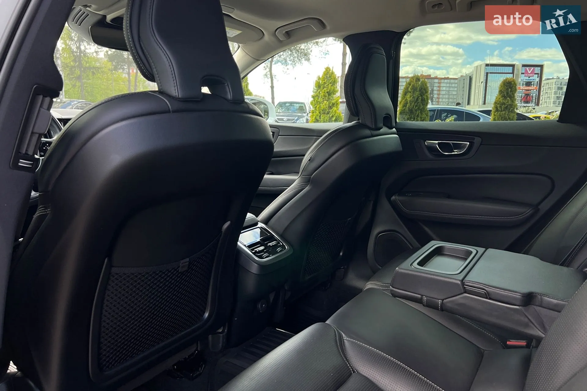 2020 Volvo XC60 - мініатюра 26