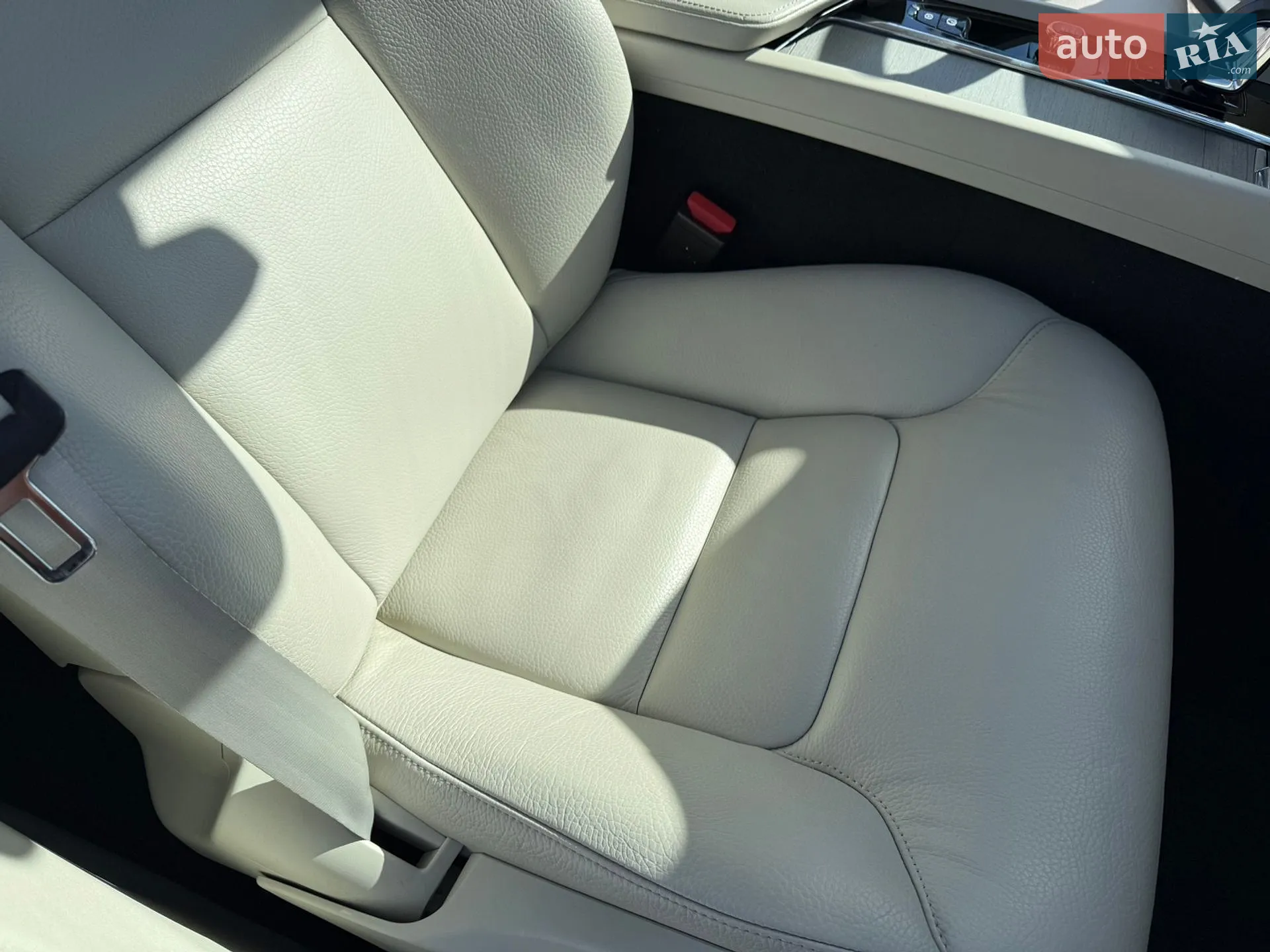2022 Volvo XC60 - мініатюра 21
