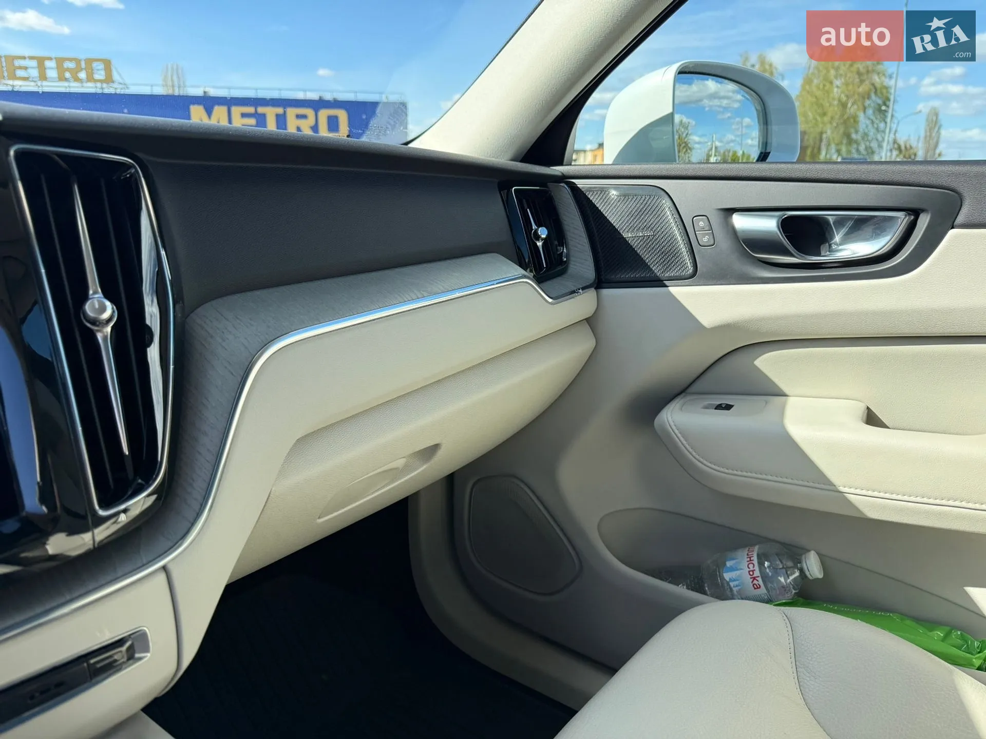 2022 Volvo XC60 - мініатюра 36