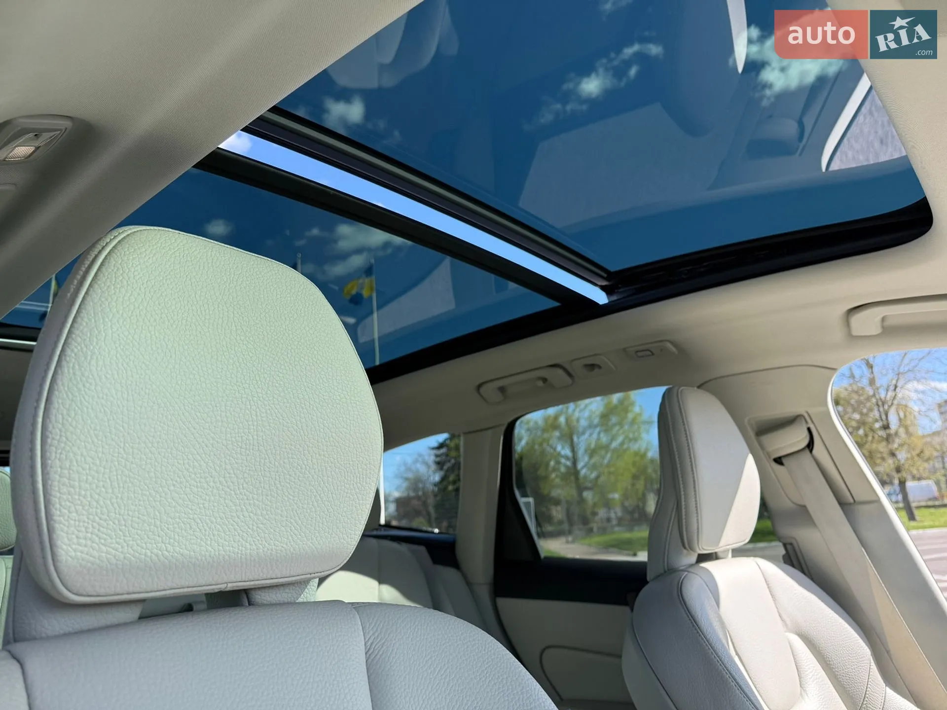 2022 Volvo XC60 - мініатюра 25