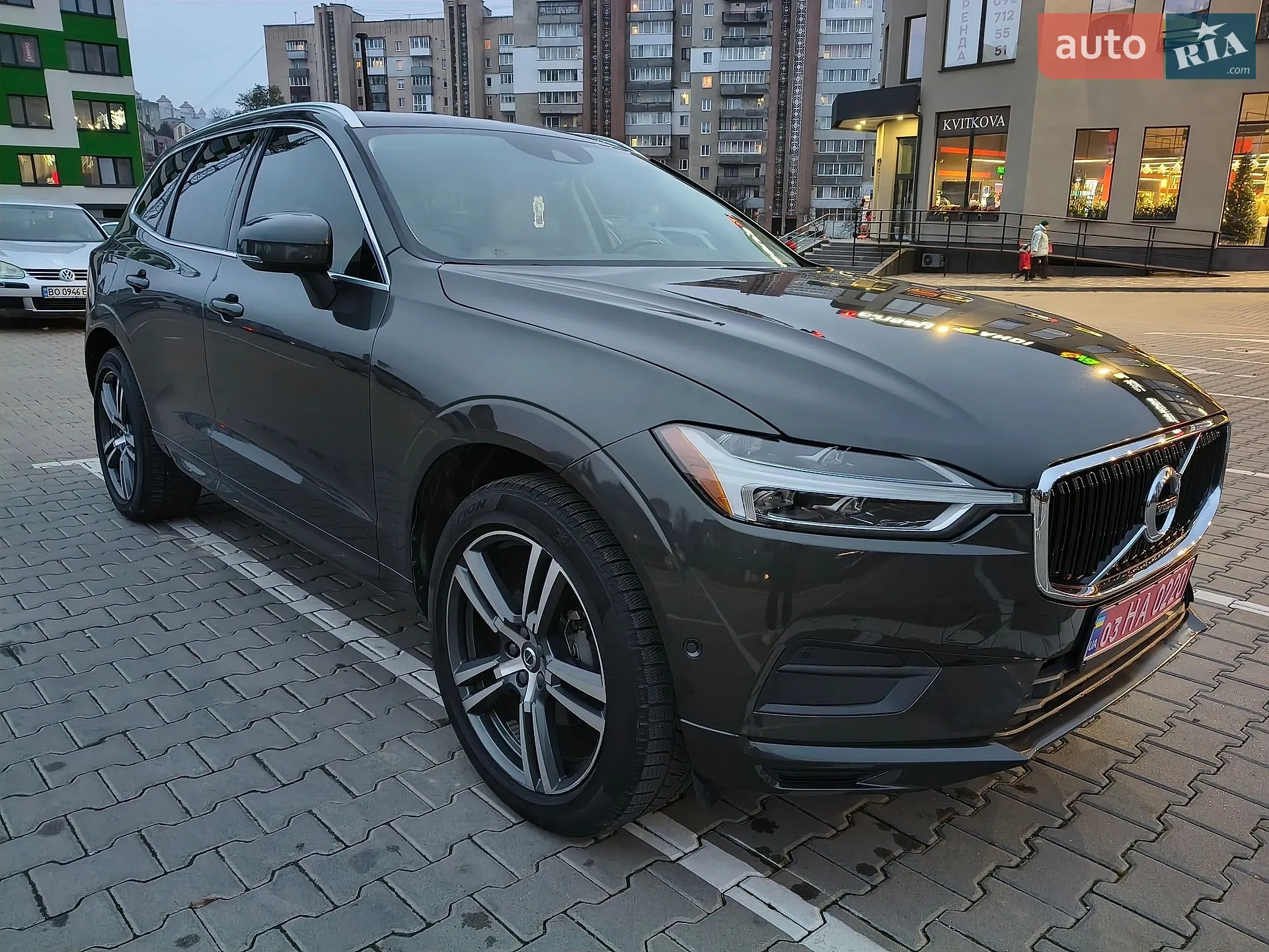 2018 Volvo XC60 - мініатюра 15