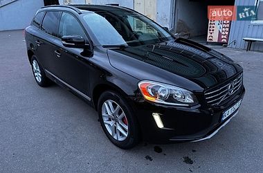 Внедорожник / Кроссовер Volvo XC60 2016 в Киеве