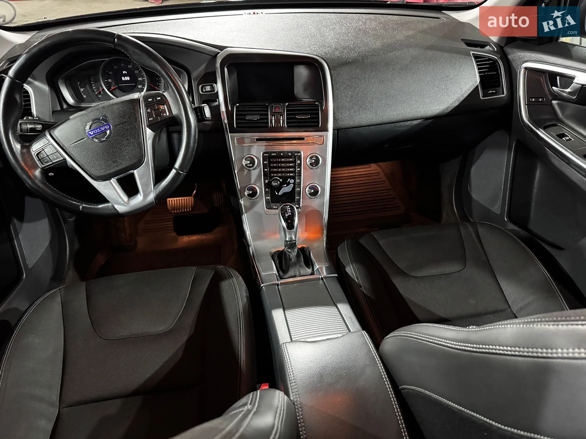 2016 Volvo XC60 - мініатюра 23