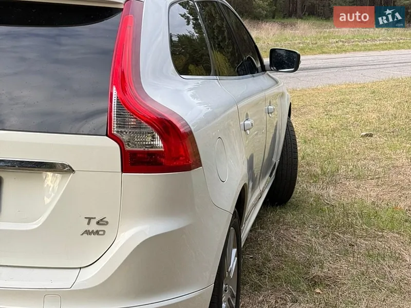 Volvo XC60 2016 VIN YV449MRK4G2902827 фото оголошення 10 з 61