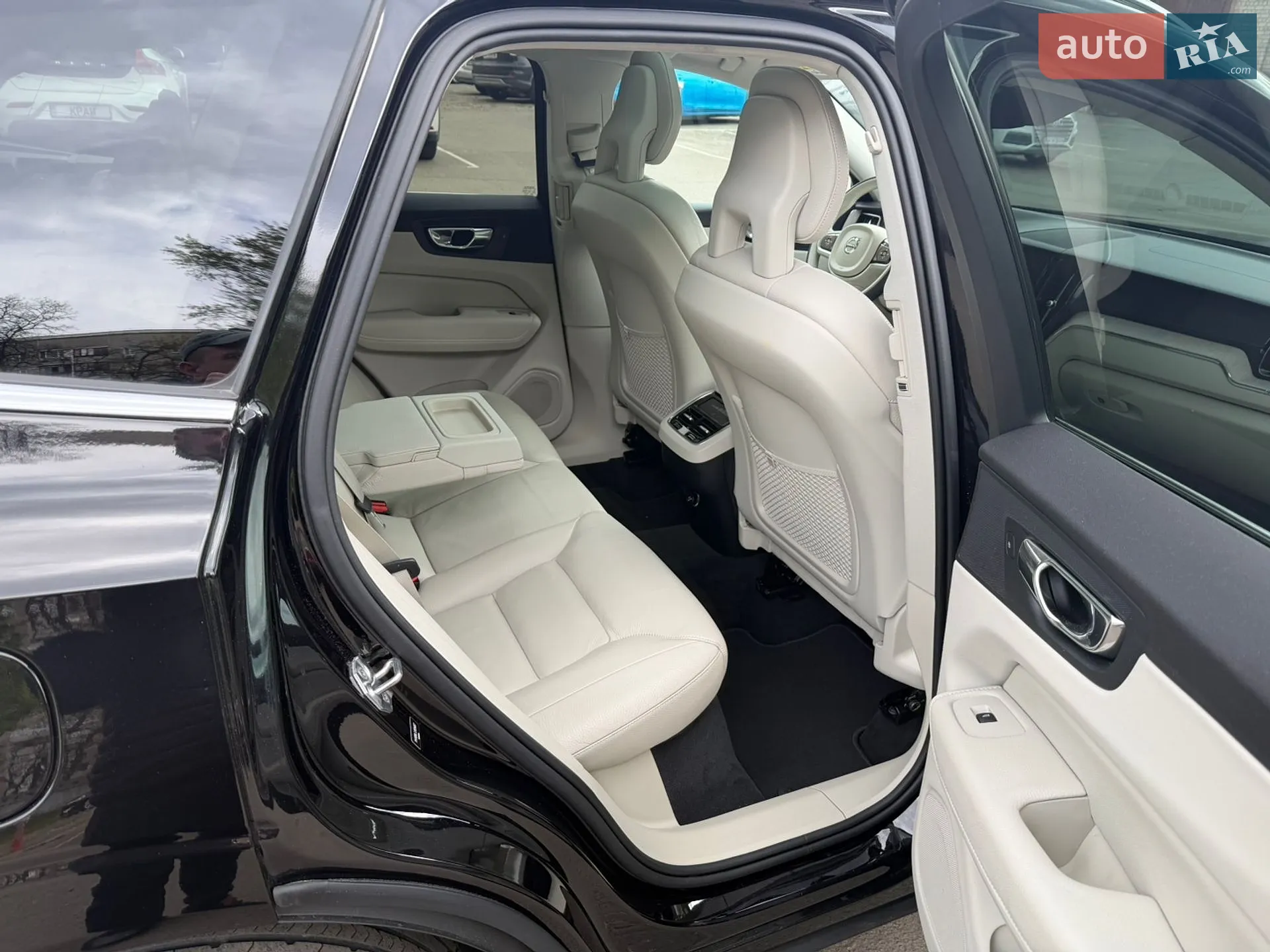 2017 Volvo XC60 - мініатюра 36