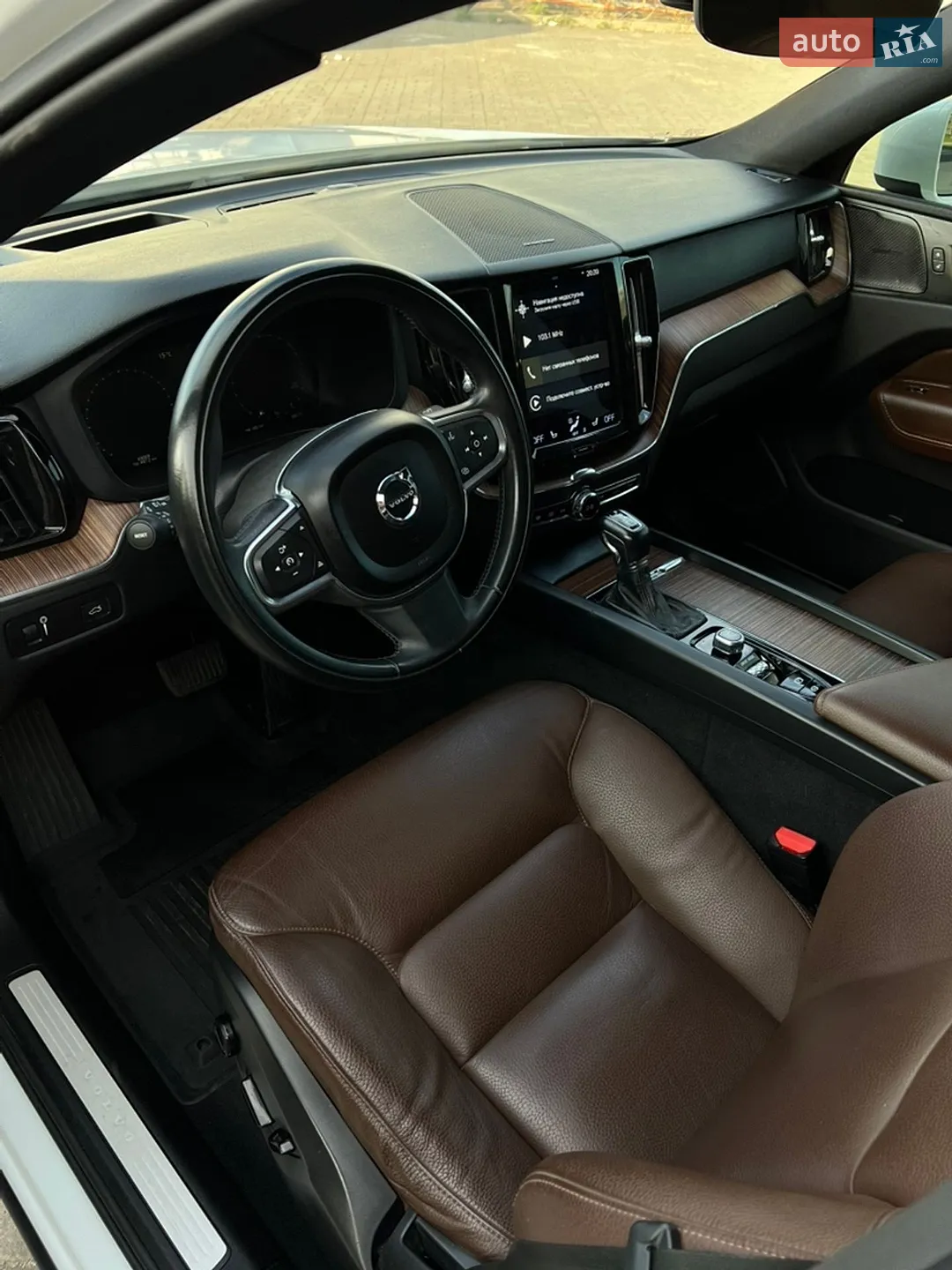 2020 Volvo XC60 - мініатюра 19