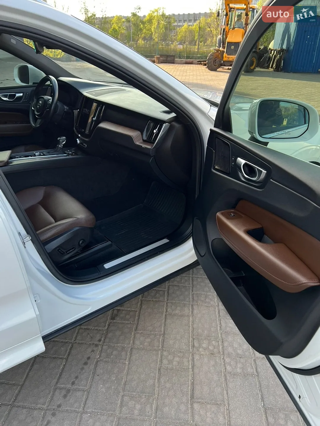 2020 Volvo XC60 - мініатюра 23