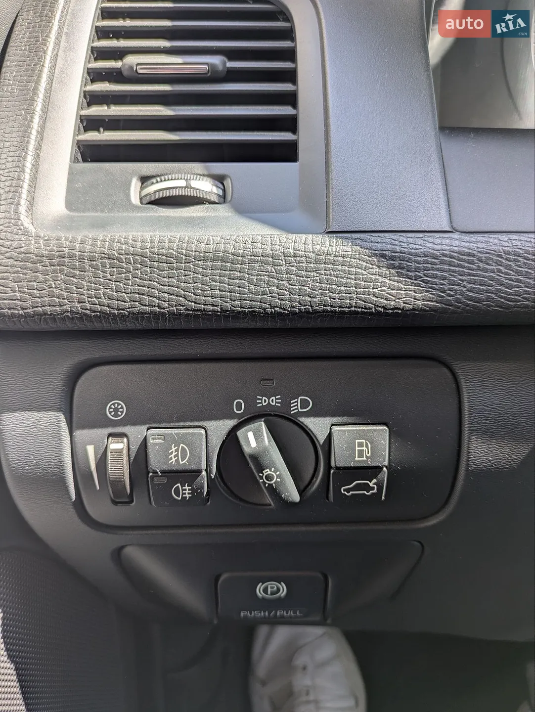 2010 Volvo XC60 - мініатюра 17