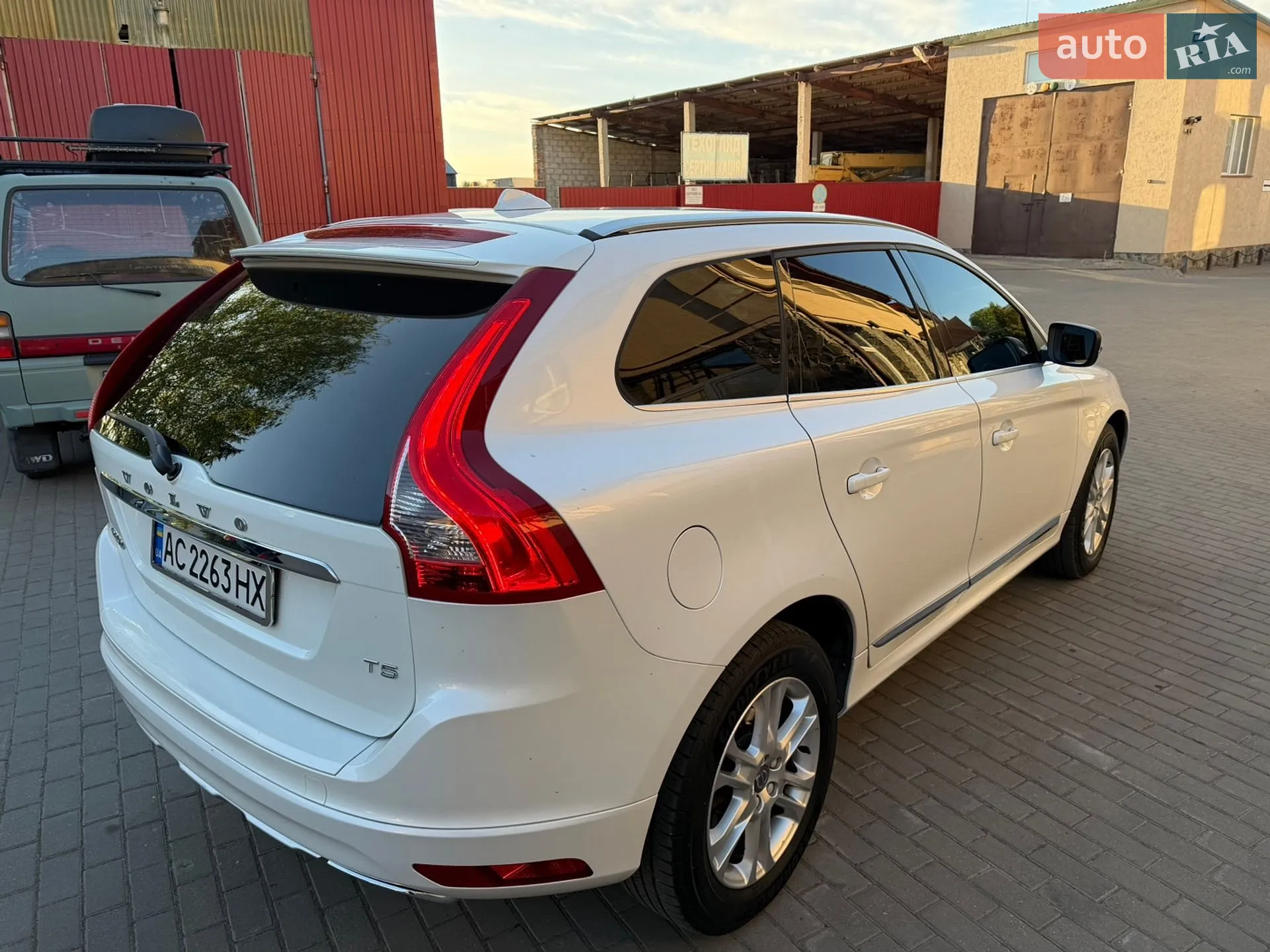 2015 Volvo XC60 - мініатюра 19