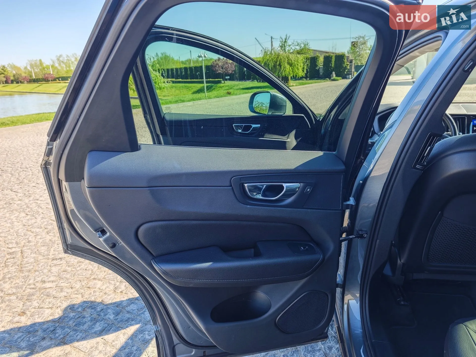 2019 Volvo XC60 - мініатюра 23