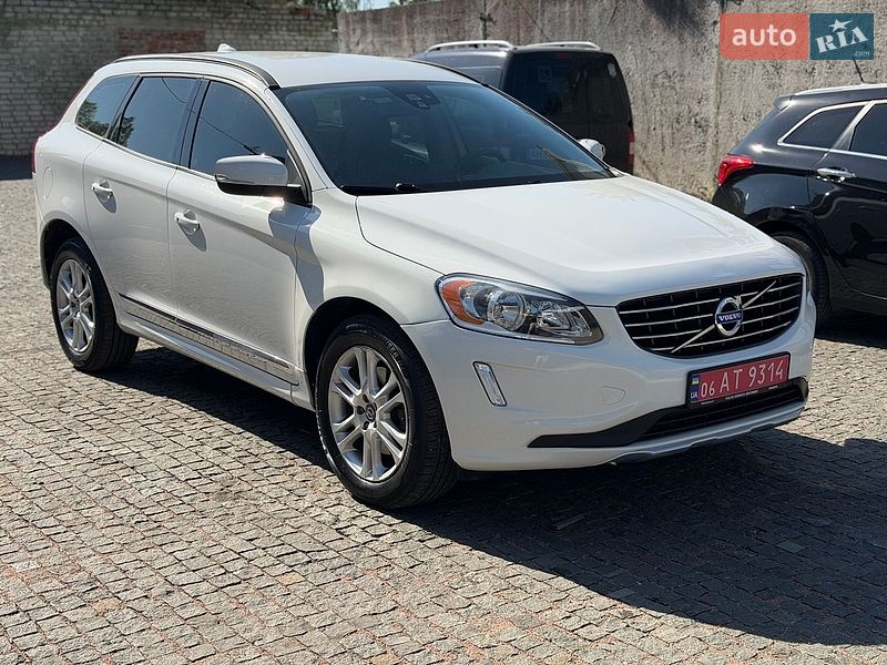 Внедорожник / Кроссовер Volvo XC60 2015 в Житомире