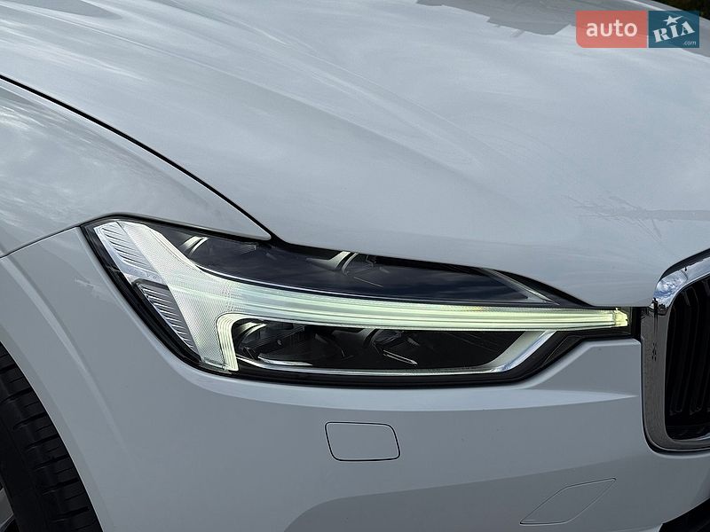 Внедорожник / Кроссовер Volvo XC60 2019 в Ровно