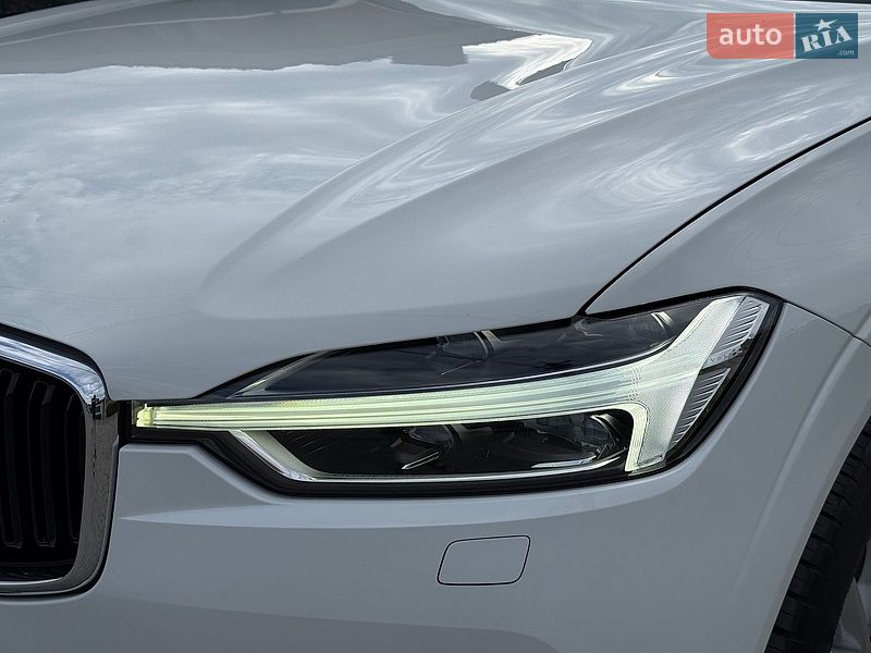 Внедорожник / Кроссовер Volvo XC60 2019 в Ровно