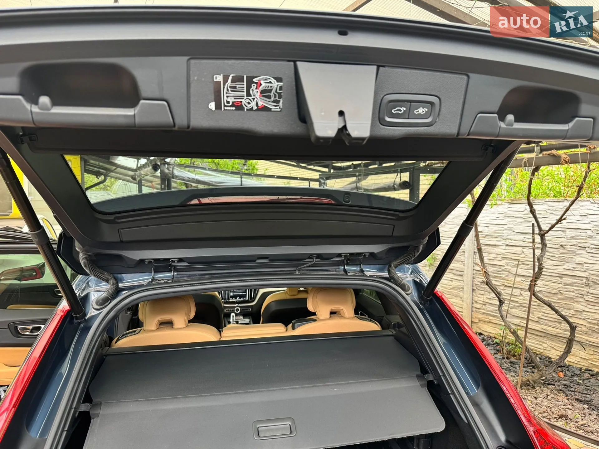 2019 Volvo XC60 - мініатюра 23