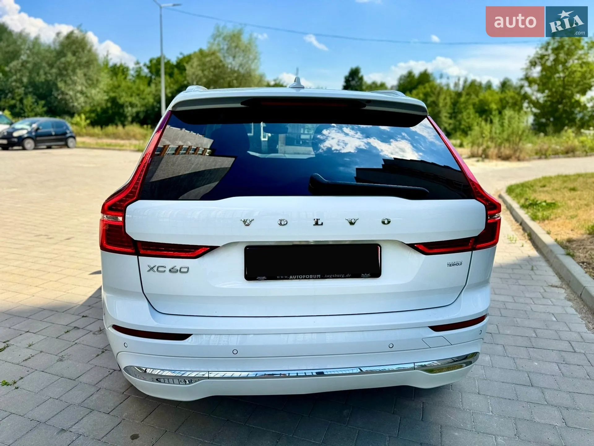 2022 Volvo XC60 - мініатюра 10