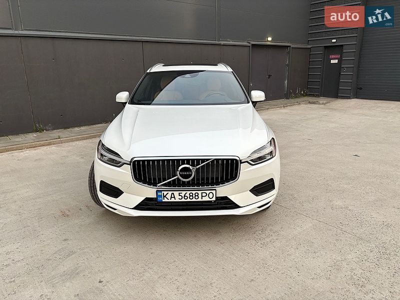 Внедорожник / Кроссовер Volvo XC60 2018 в Киеве