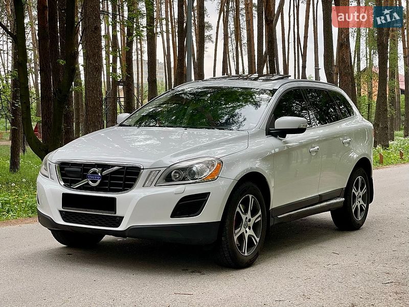 Позашляховик / Кросовер Volvo XC60 2012 в Києві