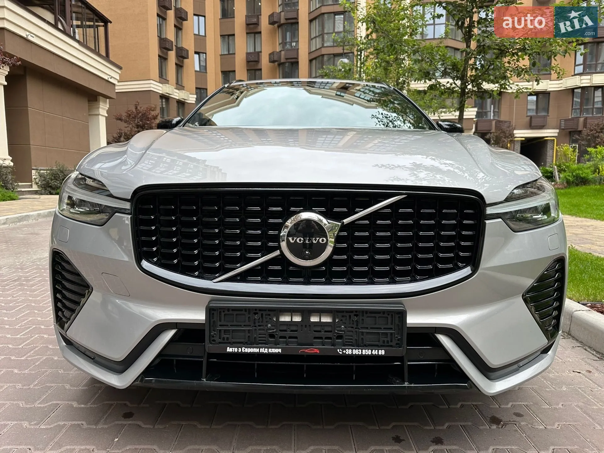 2022 Volvo XC60 - мініатюра 2
