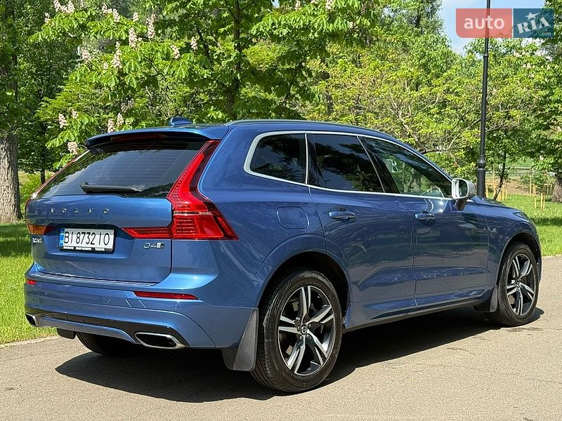 Внедорожник / Кроссовер Volvo XC60 2017 в Киеве